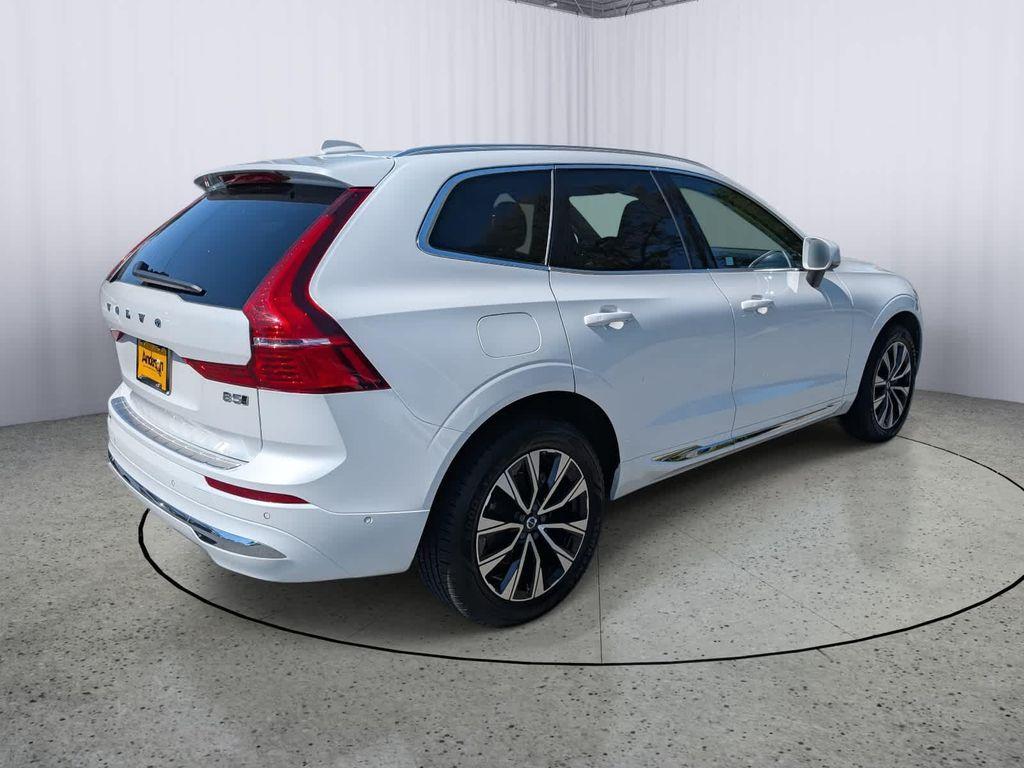 used 2023 Volvo XC60 car, priced at $32,812