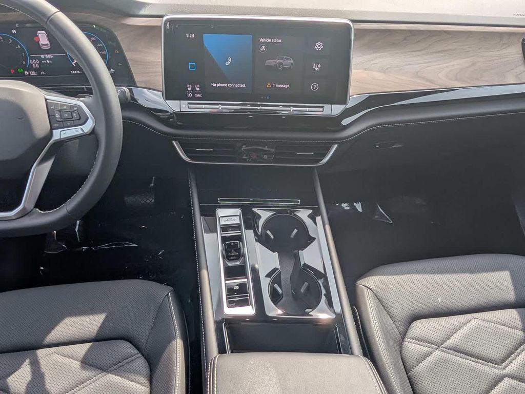 used 2024 Volkswagen Atlas car, priced at $35,470