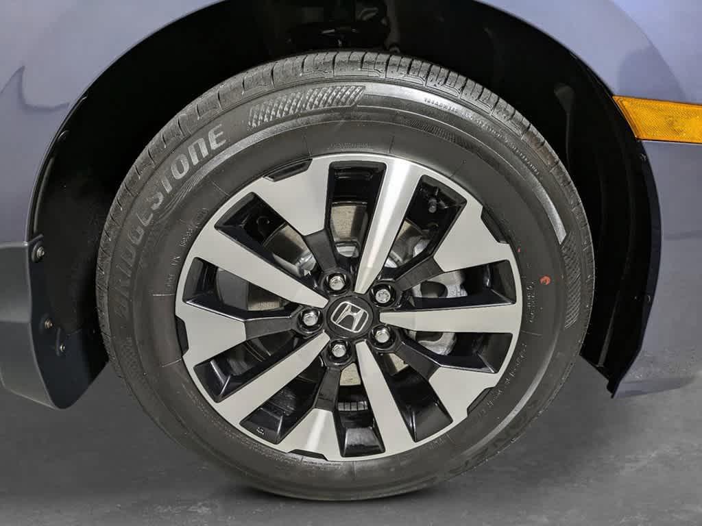 new 2026 Honda Odyssey car, priced at $44,250