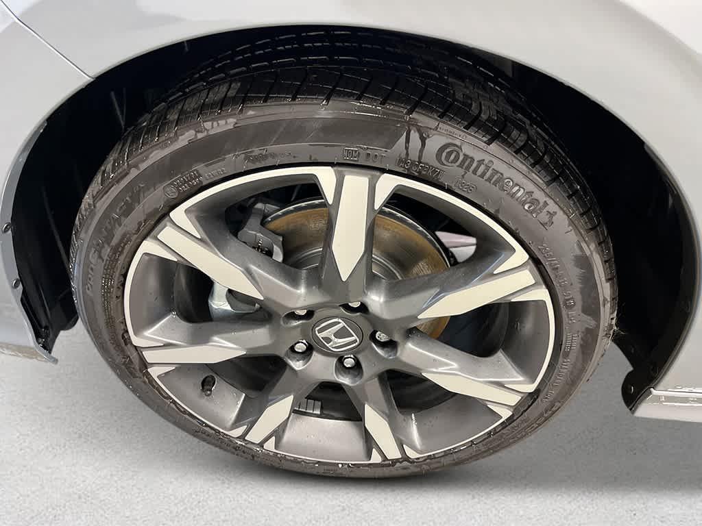 new 2026 Honda Civic Hybrid car, priced at $33,945