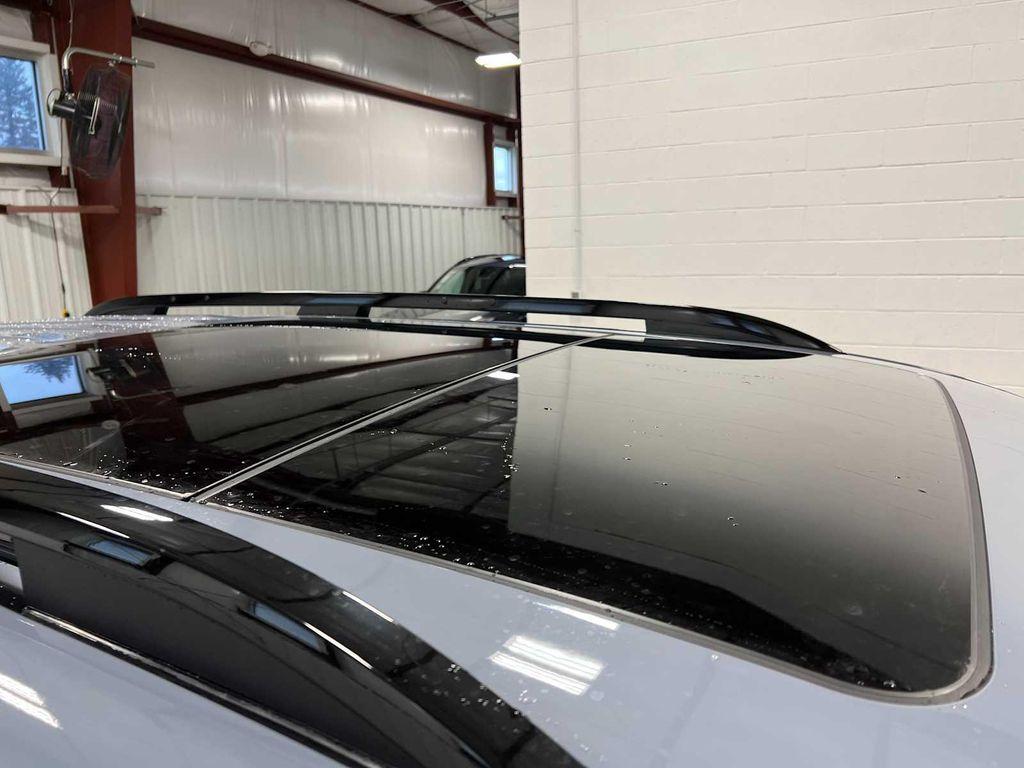 new 2025 Honda Pilot car, priced at $49,050