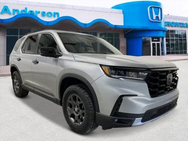 new 2025 Honda Pilot car, priced at $50,795