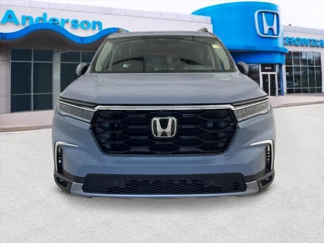 new 2025 Honda Pilot car, priced at $50,985