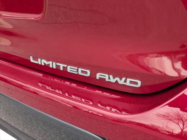 used 2020 Toyota Highlander car, priced at $31,777