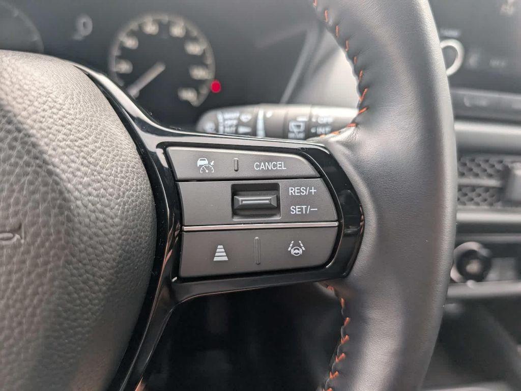 used 2025 Honda HR-V car, priced at $27,698