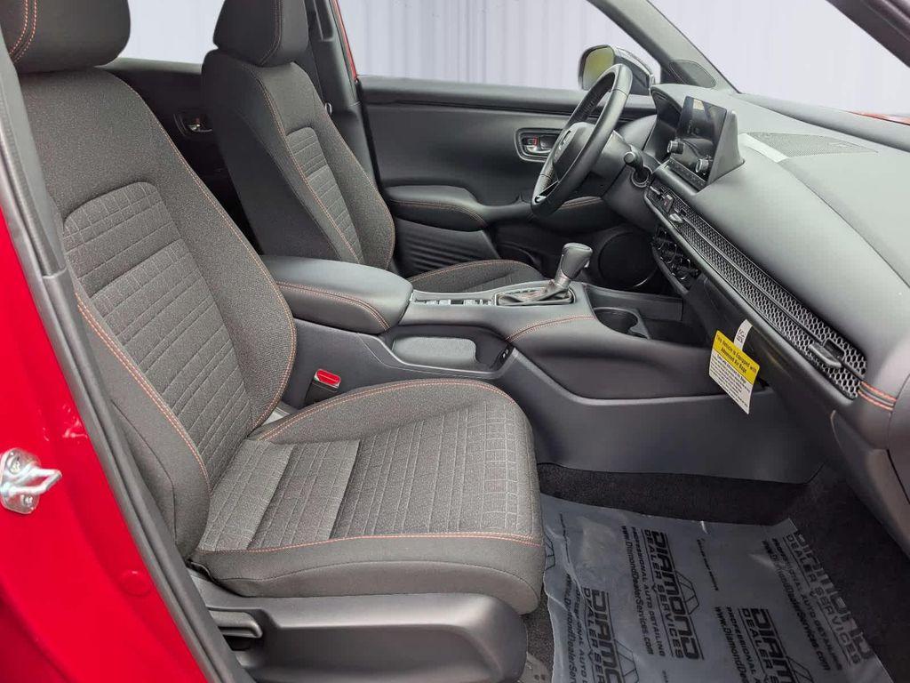 used 2025 Honda HR-V car, priced at $27,698