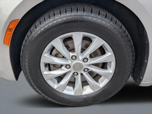 used 2017 Chrysler Pacifica car, priced at $13,460