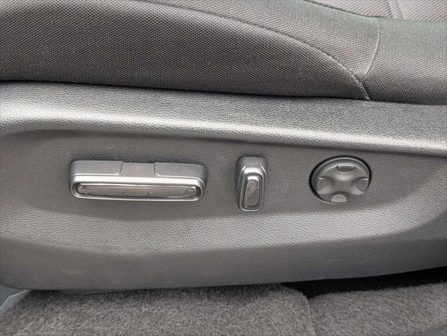 used 2021 Honda CR-V car, priced at $25,599