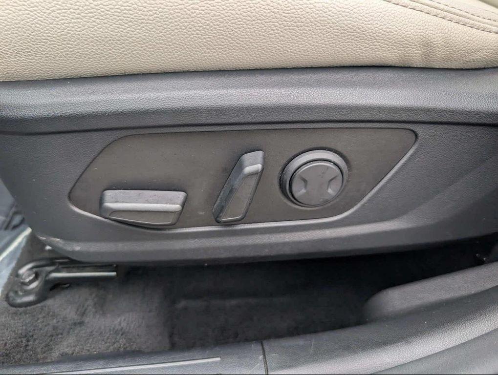 used 2022 Hyundai TUCSON Hybrid car, priced at $21,885