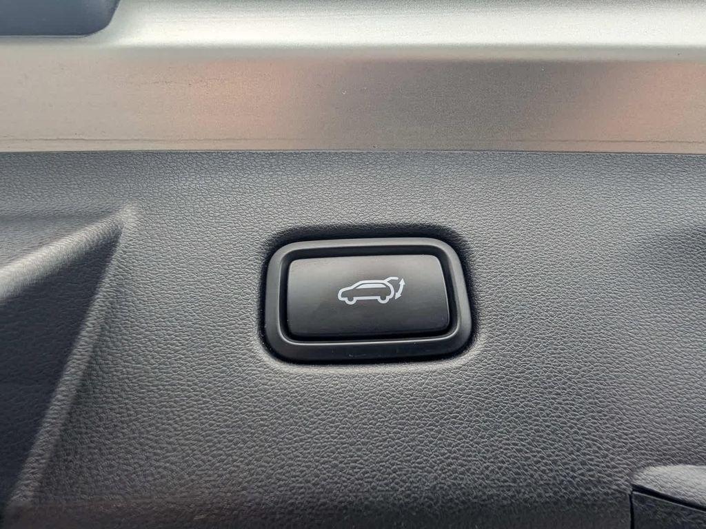 used 2022 Hyundai TUCSON Hybrid car, priced at $19,688