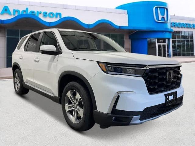 new 2025 Honda Pilot car, priced at $44,759