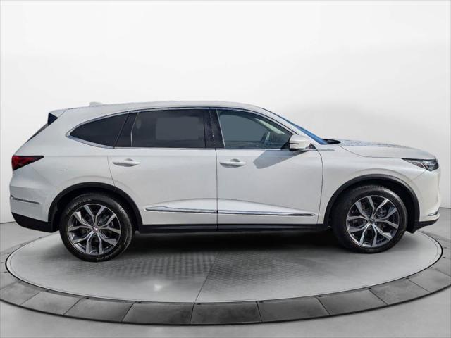 used 2022 Acura MDX car, priced at $39,995