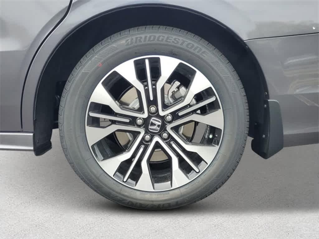 new 2026 Honda Odyssey car, priced at $52,190