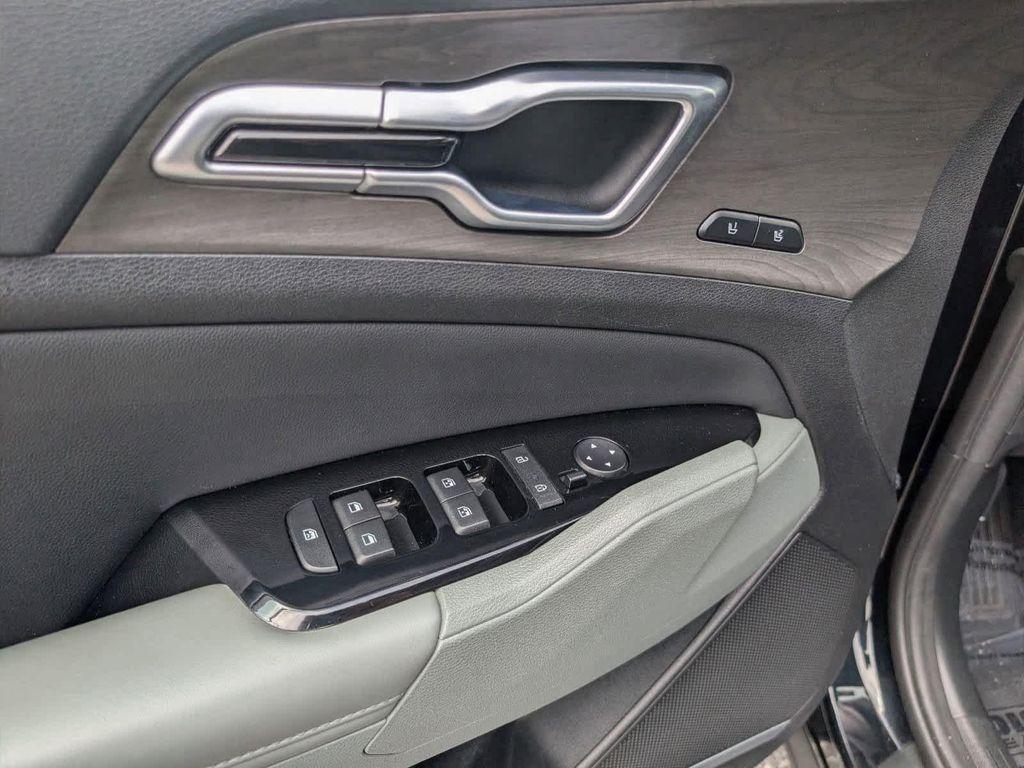 used 2023 Kia Sportage car, priced at $28,025