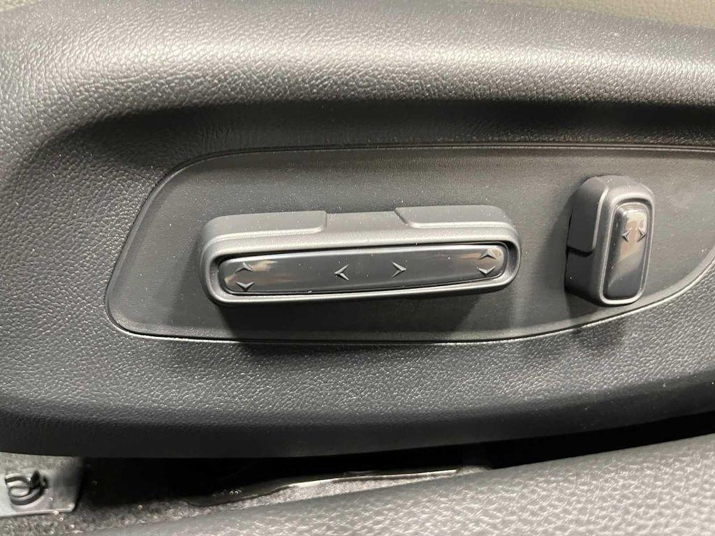 new 2026 Honda Civic Hybrid car, priced at $33,900