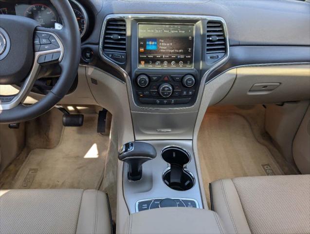 used 2015 Jeep Grand Cherokee car, priced at $17,388