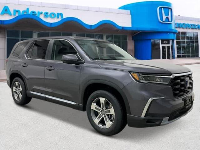 new 2025 Honda Pilot car, priced at $44,359