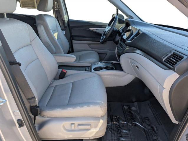 used 2022 Honda Pilot car, priced at $29,888