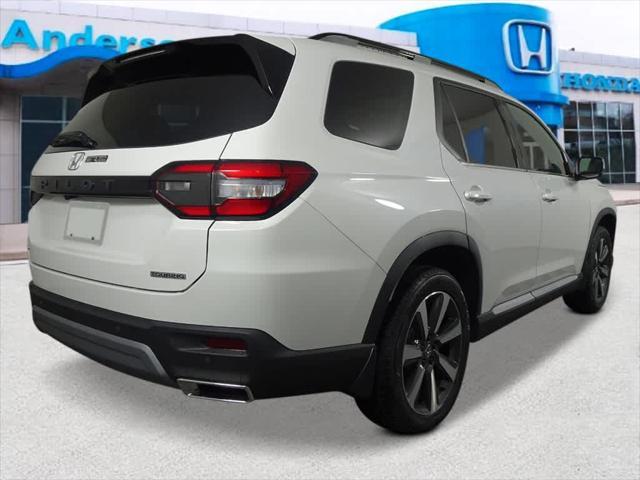 new 2025 Honda Pilot car, priced at $52,235