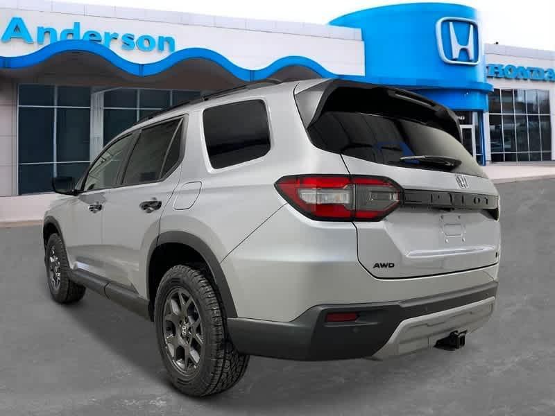 new 2025 Honda Pilot car, priced at $48,395
