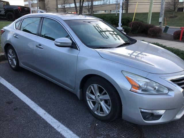 used 2015 Nissan Altima car, priced at $10,999