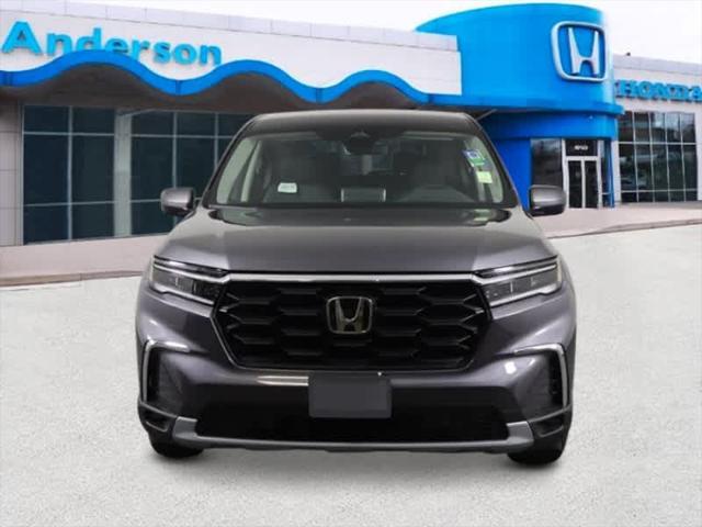 new 2025 Honda Pilot car, priced at $45,784