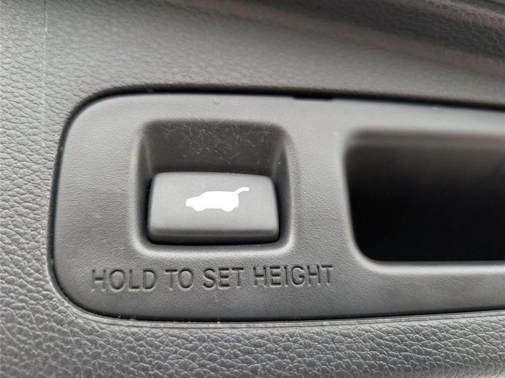 used 2020 Honda CR-V car, priced at $26,933