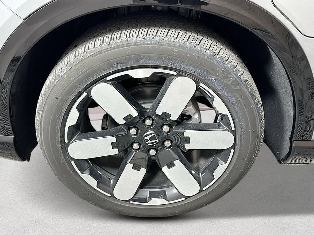 new 2025 Honda Prologue car, priced at $59,395