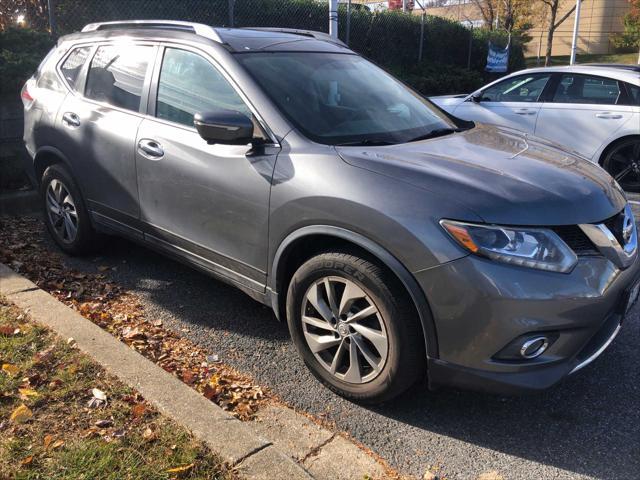 used 2015 Nissan Rogue car, priced at $15,431