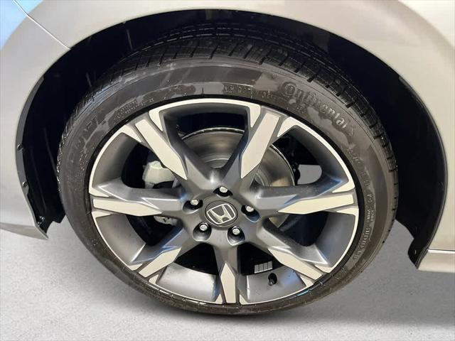 new 2025 Honda Civic Hybrid car, priced at $31,120