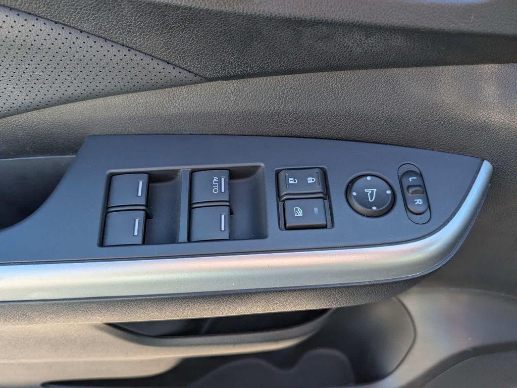 used 2016 Honda CR-V car, priced at $16,756