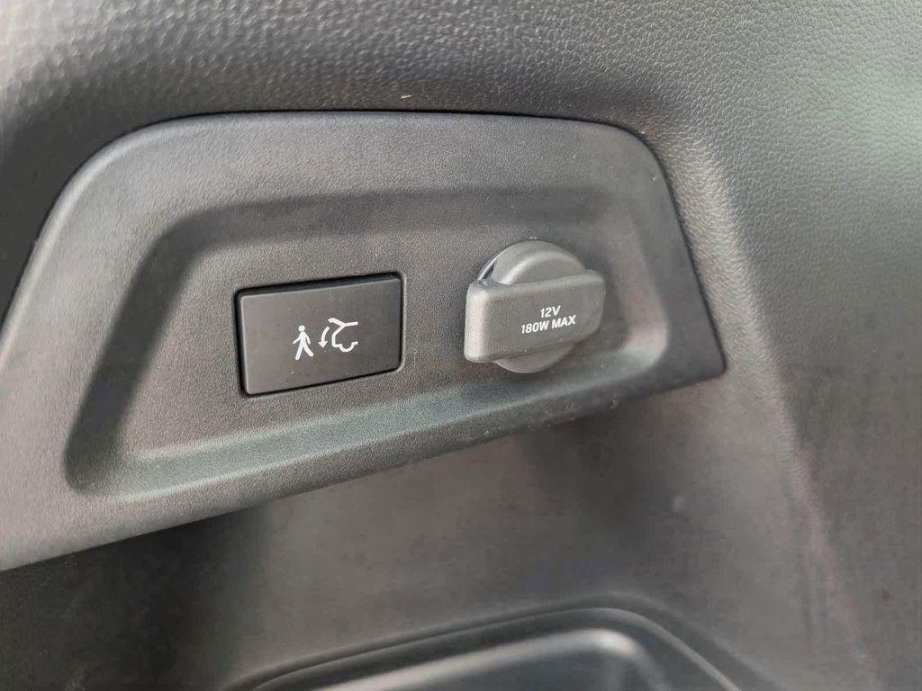 used 2024 Honda Pilot car, priced at $42,988