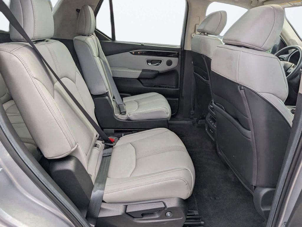 used 2024 Honda Pilot car, priced at $42,988