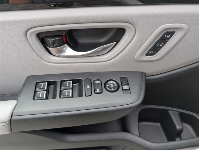 used 2023 Honda Pilot car, priced at $42,673