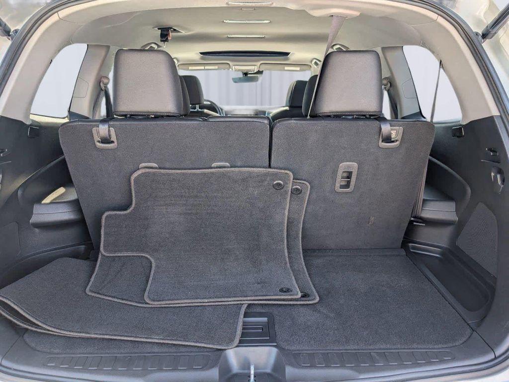 used 2022 Honda Pilot car, priced at $34,753