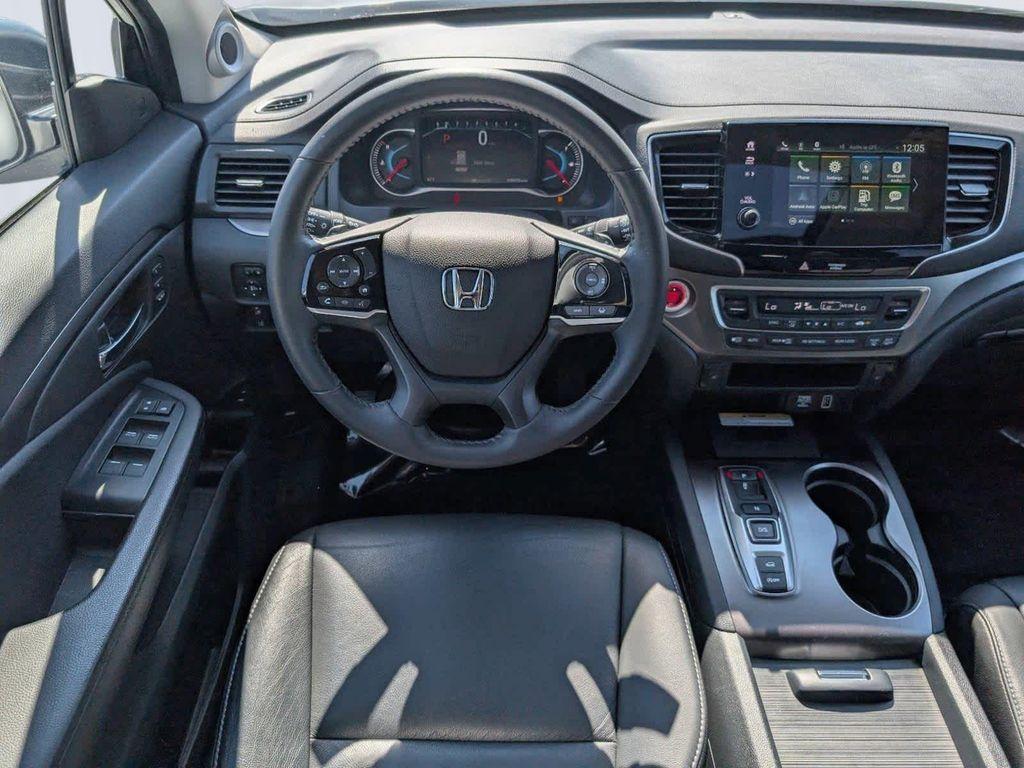 used 2022 Honda Pilot car, priced at $34,753
