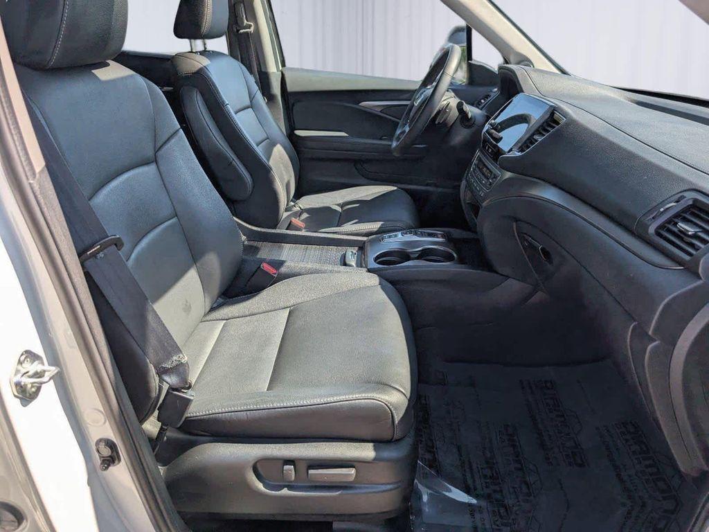used 2022 Honda Pilot car, priced at $34,753