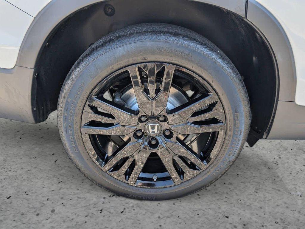 used 2022 Honda Pilot car, priced at $34,753