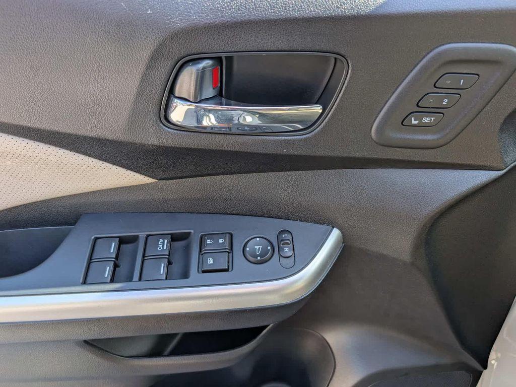 used 2016 Honda CR-V car, priced at $19,359