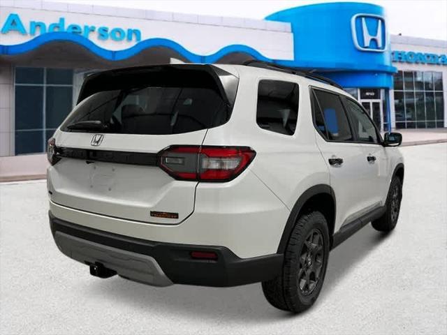 new 2025 Honda Pilot car, priced at $51,250