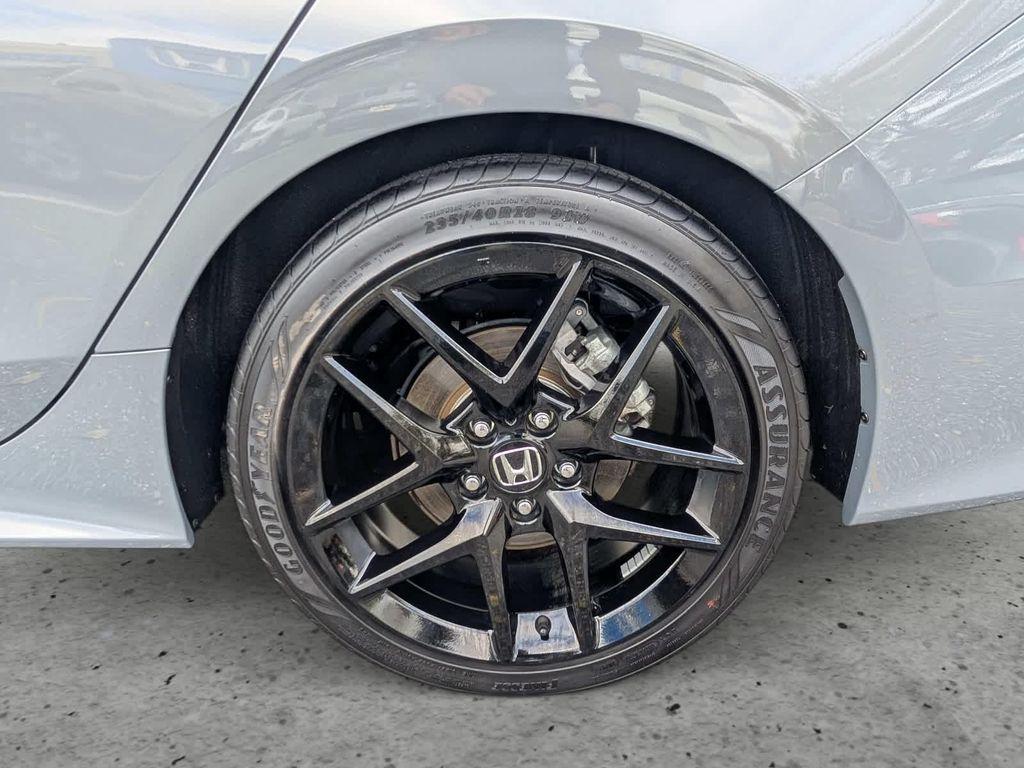 used 2025 Honda Civic Hybrid car, priced at $29,060