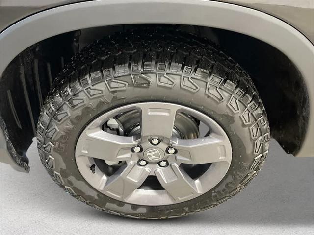 new 2025 Honda Ridgeline car, priced at $44,017