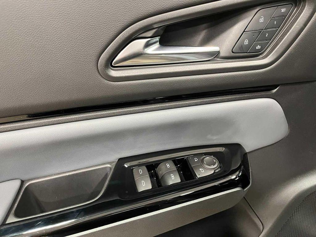 new 2025 Honda Prologue car, priced at $56,195
