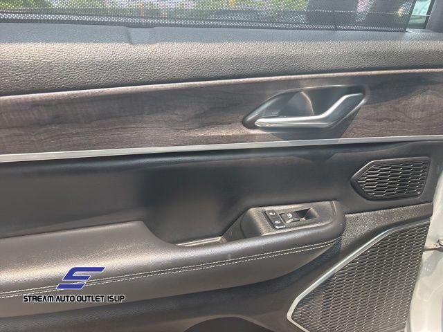 used 2023 Jeep Grand Cherokee L car, priced at $30,795