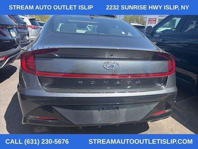 used 2022 Hyundai Sonata car, priced at $18,695
