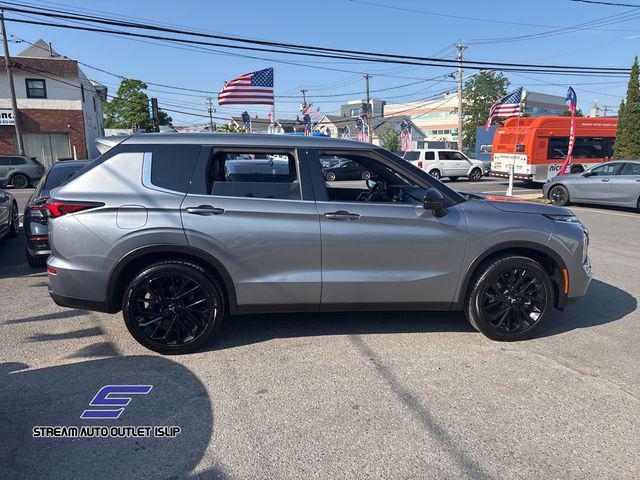 used 2022 Mitsubishi Outlander car, priced at $22,695