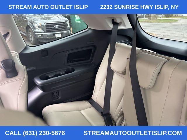 used 2023 Subaru Ascent car, priced at $28,995