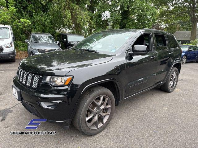 used 2018 Jeep Grand Cherokee car, priced at $15,995