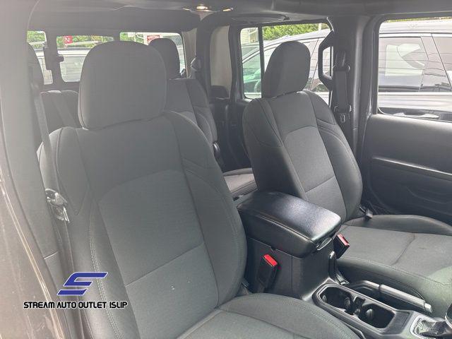 used 2021 Jeep Gladiator car, priced at $27,695