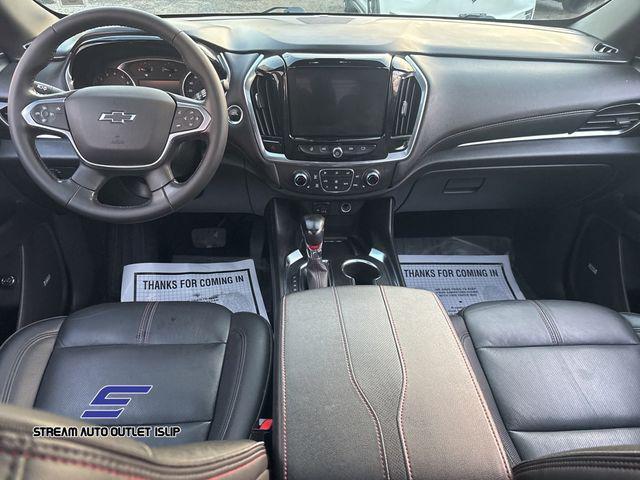 used 2022 Chevrolet Traverse car, priced at $33,695